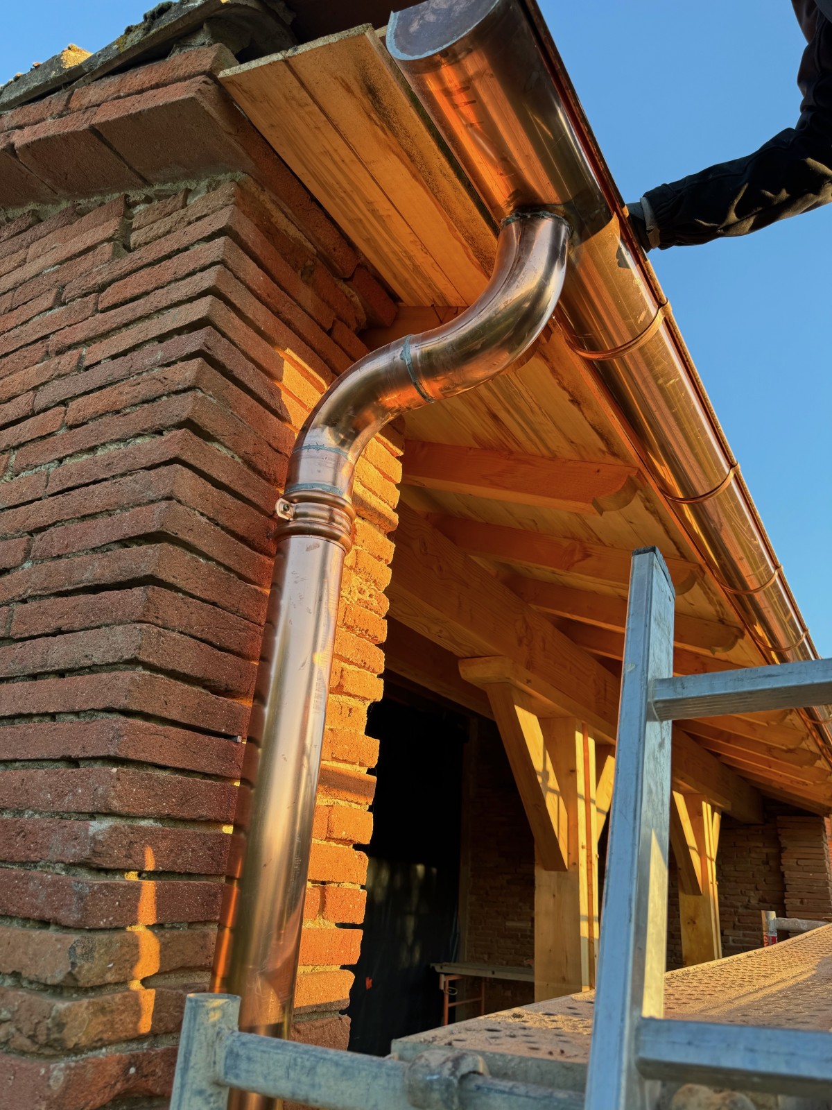 Installation d’un chien assis sur toiture pour aménagement des combles avec isolation thermique inclus à Colomiers proche Tournefeuille
