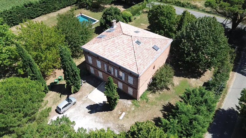 entreprise pour vos travaux de couverture, zinguerie et charpente